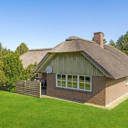 Holiday home Beautiful In With Sauna Blavand