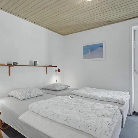 Pet Friendly Home In Blavand With Sauna 度假居 *
